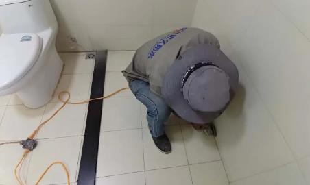 东阿卫生间补漏